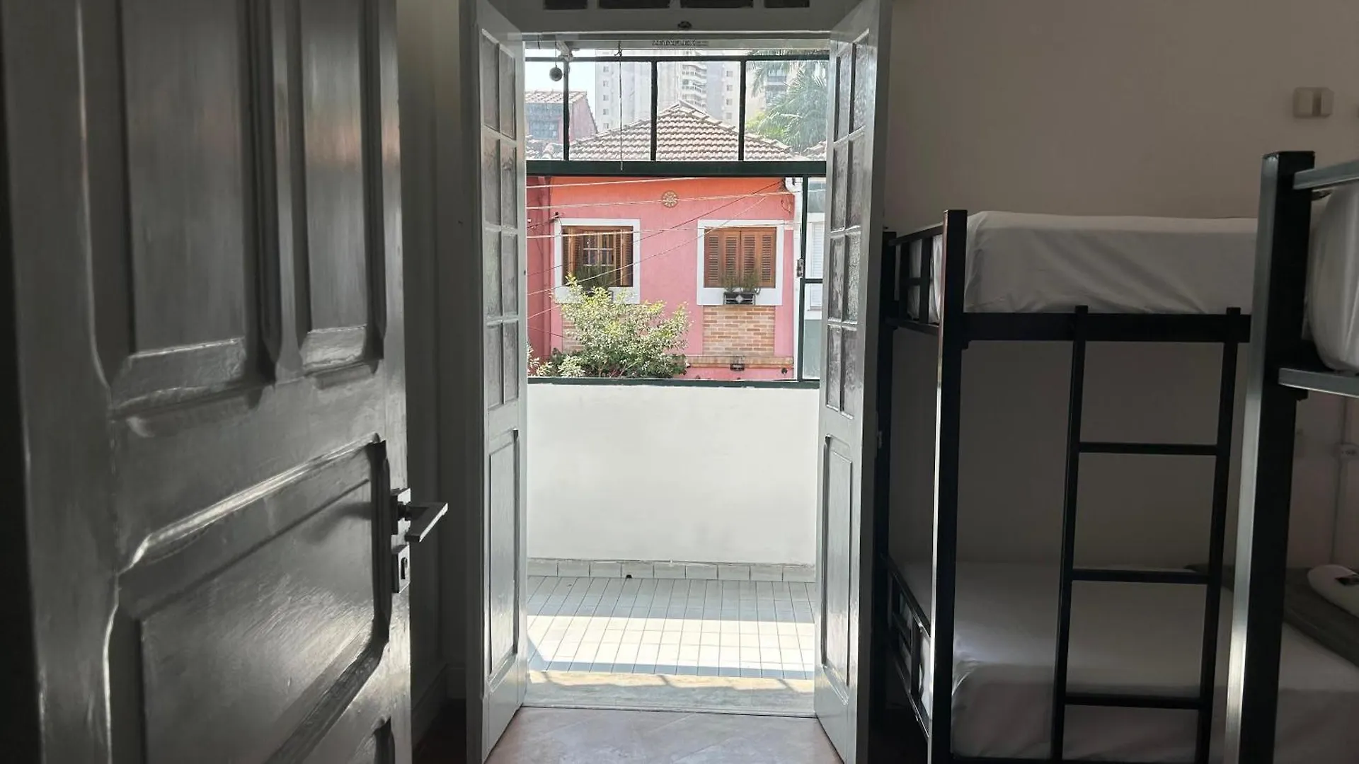 Casa Ibirapuera - Hospedagem Domiciliar São Paulo 0*,