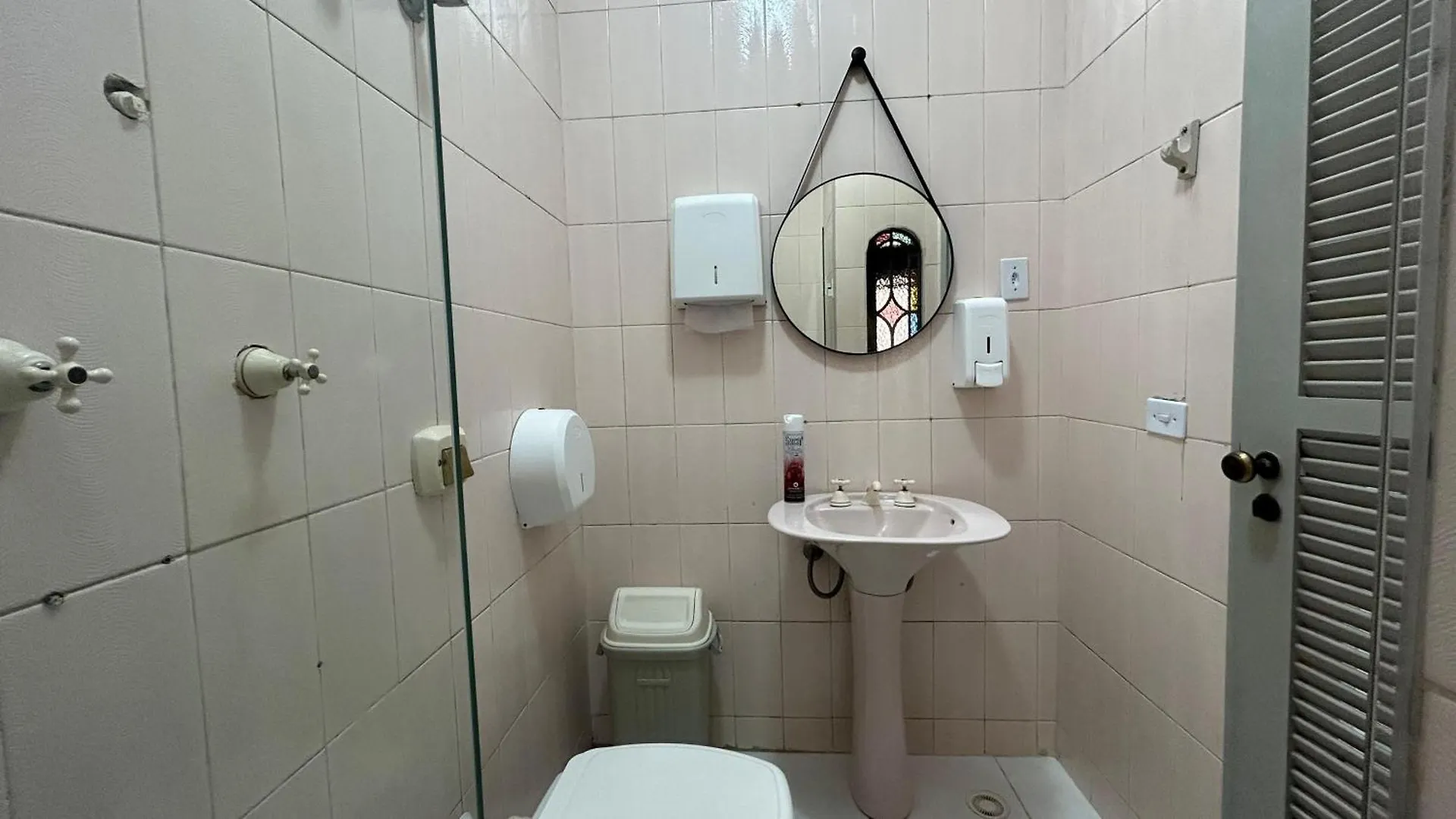 Quarto em Acomodações Particulares Casa Ibirapuera - Hospedagem Domiciliar São Paulo